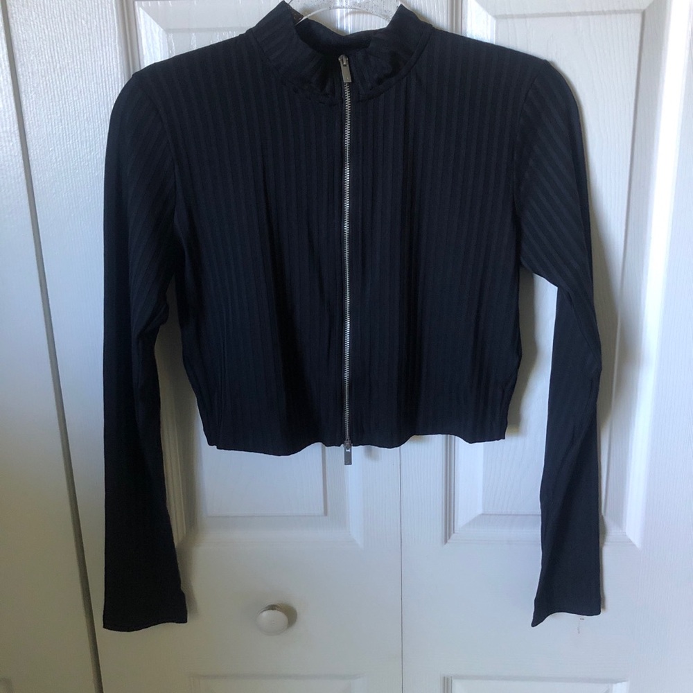 Jordan Black Zip-Up Crop Top Size Medium New With Tags